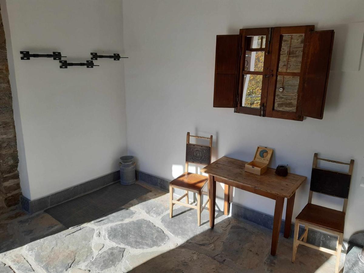 Casa Rural Estrella Del Sil Corbon del Sil Buitenkant foto